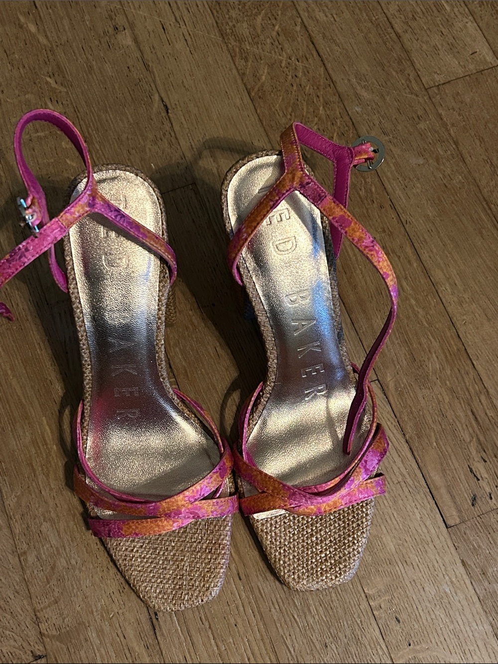 Ted Baker Chunky Block Heel Floral Strap Kasiras Sandals Metallic Insole 38.5 8